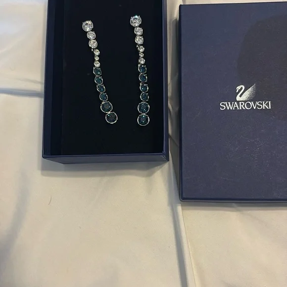 Swarovski Silver and Blue Crystal Drop Earrings - Picture 4 of 7